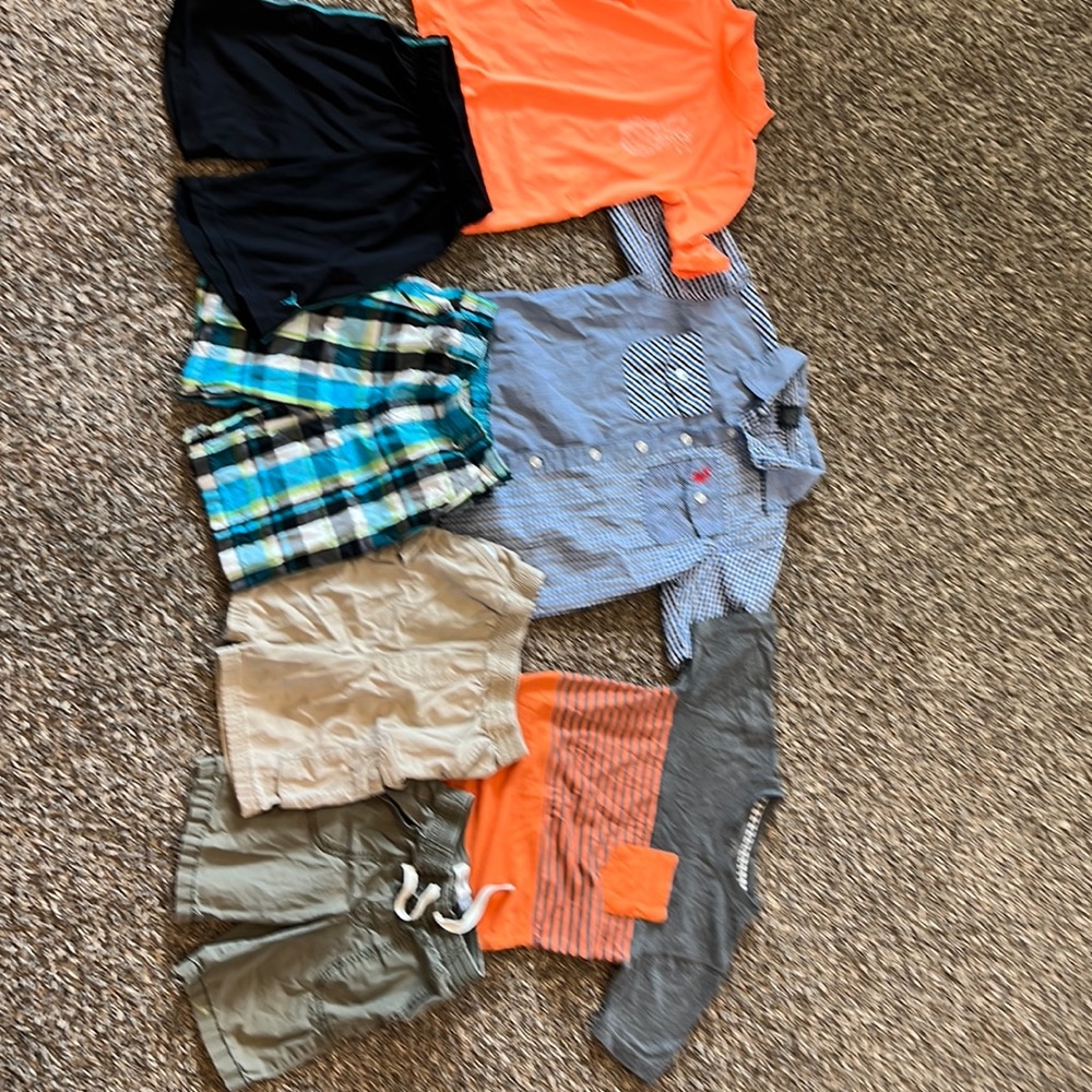 Boys size 5 lot of shorts and tees